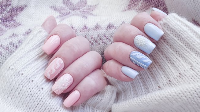 Маникюр за зима 2021 – 4 идеи със сняг, които да изпробвате 