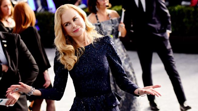 С 8000 кристала Никол Кидман събра погледите на „Златен глобус“