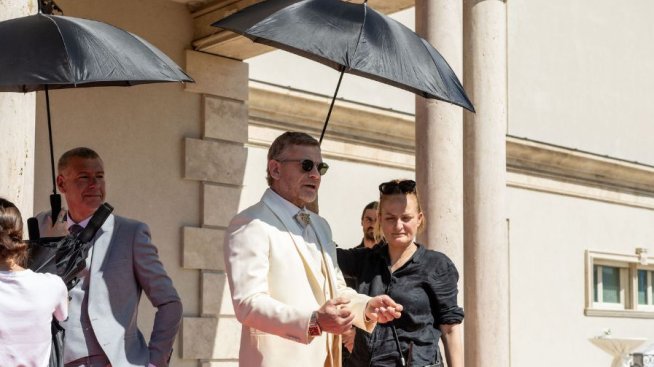 Първи кадри от снимачната площадка на новия сезон на „Под прикритие“