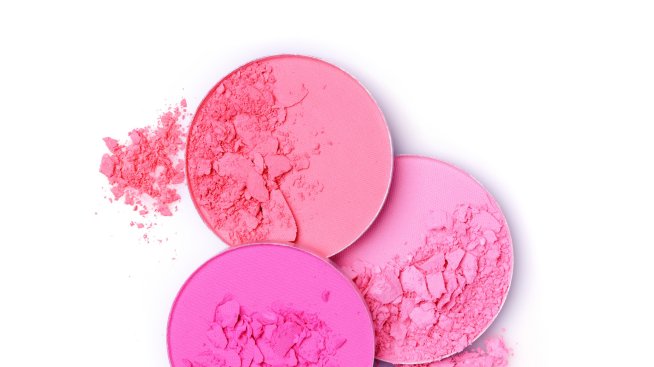 Руж в шампанско – най-сладката тенденция за лято 2025