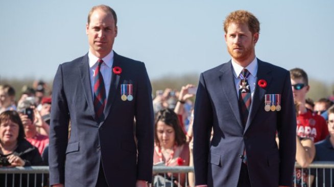 Разкрита е причината кралското семейство да е против помирението с принц Хари