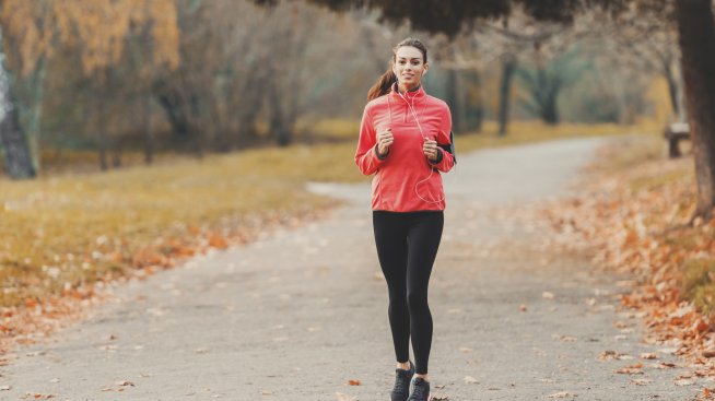 Редовно ходене пеша – как да изгорите повече калории?