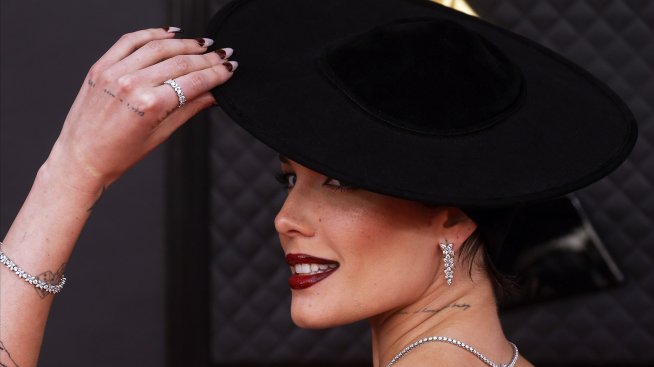 Холси с дебют на Седмицата на модата в Париж 