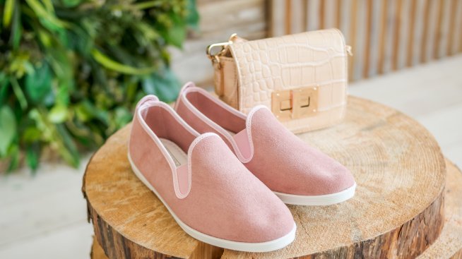 Сбогом, скучни обувки – мокасините са най-актуалната тенденция за пролет 2025