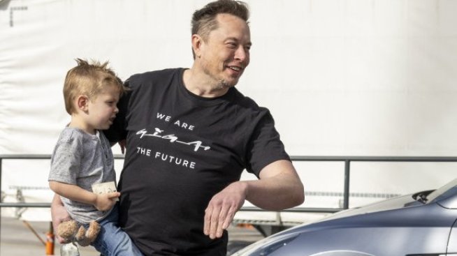 Обвиниха Илон Мъск в сексуален тормоз