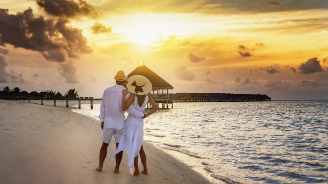 Русата Златка и Джизъса на море на Малдивите 