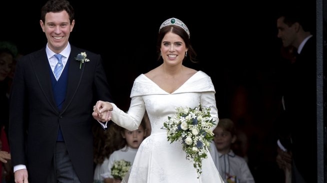 Щастлива на 34 – принцеса Юджини с нова снимка на сина си Ърнест