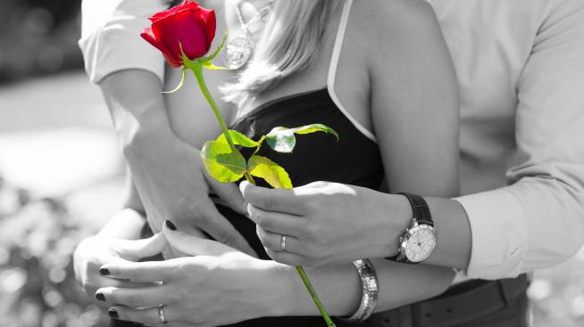 Подаръци от гаджето – какво показват за връзката ви? 