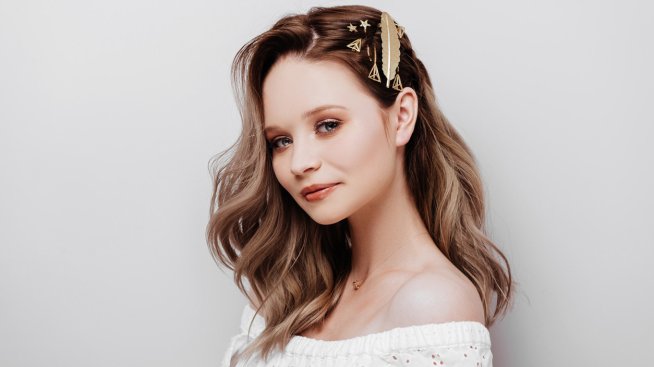 Прически 2022: Кой аксесоар за коса ще е на мода?