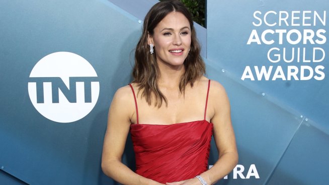 Сгодена ли е Дженифър Гарнър?