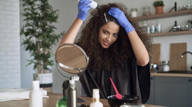 Как да си направим маска за коса с кокосово масло?