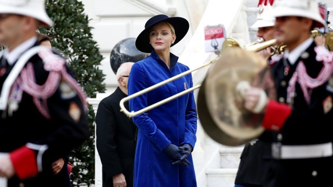 Принцеса Шарлийн наруши мълчанието заради близнаците си