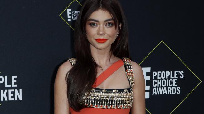 Пролетни прически – Сара Хайланд ни дава идея за нов цвят 