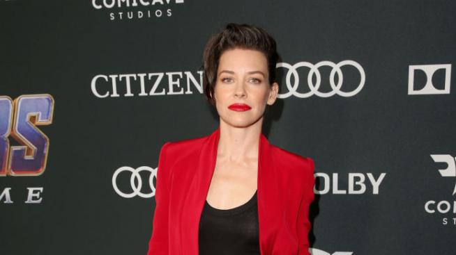 Еванджелин Лили не желае да спазва социалната изолация