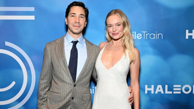 Кейт Босуърт и Джъстин Лонг са посрещнали първото си дете