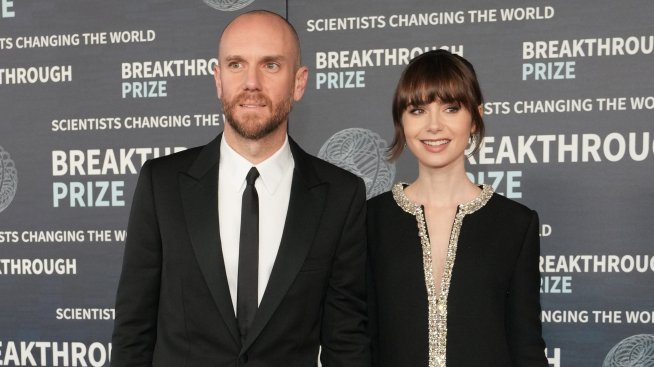 Лили Колинс споделя романтичен поздрав за годишнината със съпруга си Чарли Макдауъл