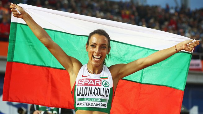 Сладко постижение – синът на Ивет Лалова проходи