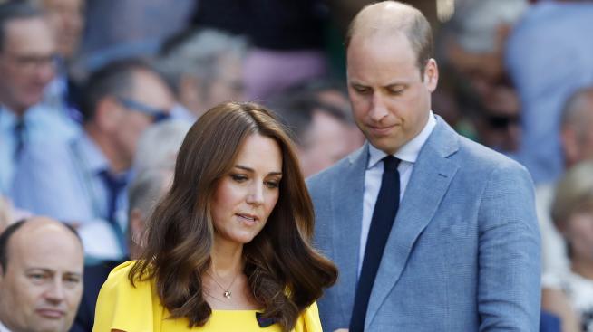 Кейт Мидълтън с нова изява в тоалет на любимия ѝ дизайнер  Alexander McQueen