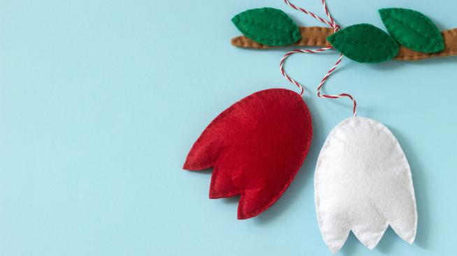 Твори с Tialoto: Мартеница от филц 