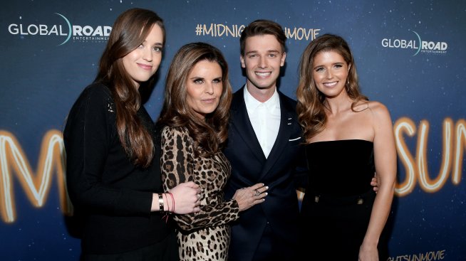 Семейно щастие – бременната Катрин Шварценегер на почивка с майка си Мария Шрайвър