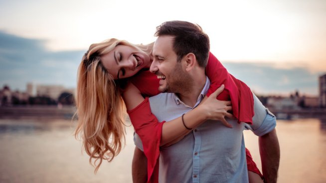 Мъжете не могат да им устоят: Кои три зодии привличат вниманието им?