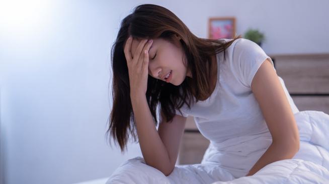  5 причини да изглеждате уморени със ставането 