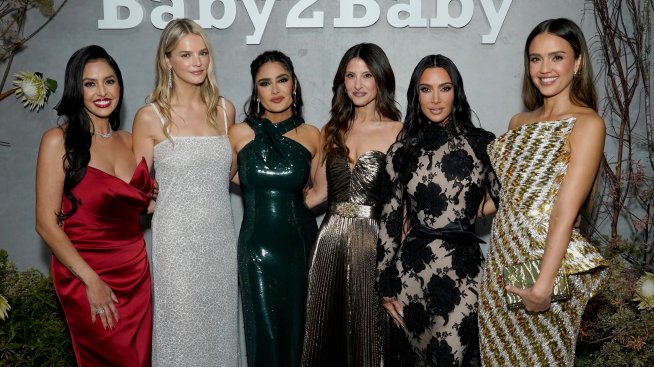 Секси майки и бащи събраха 12 милиона долара в помощ на бедни деца