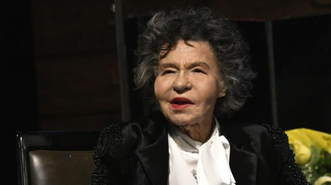 Почина Стоянка Мутафова. Поклон!