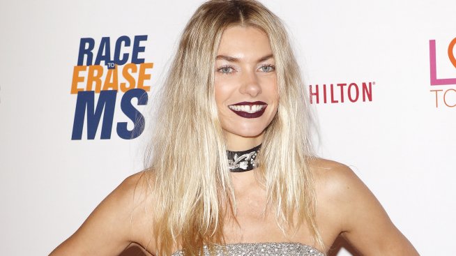 Надникнете в колоритния дом на Джесика Харт