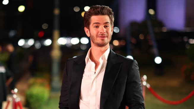 Андрю Гарфийлд си хвана гадже – „професионална вещица“ 