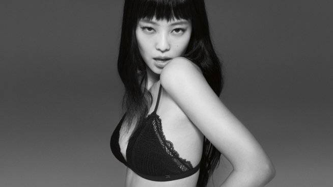 Джени от BLACKPINK и сексапилната среща между музиката и модата