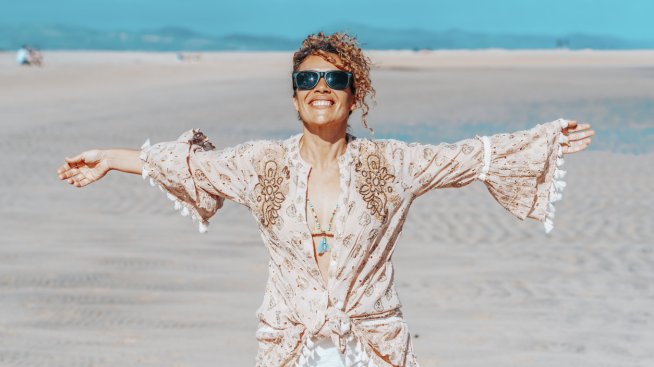 Идеи за летни прически – стилове, които не изискват преса или маша