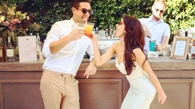 Сара Хайланд почерпи за годежа 