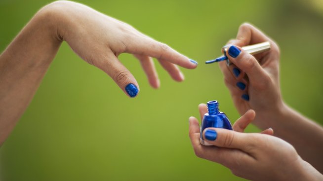 5 начина за по-бързо съхнене на лака за нокти 