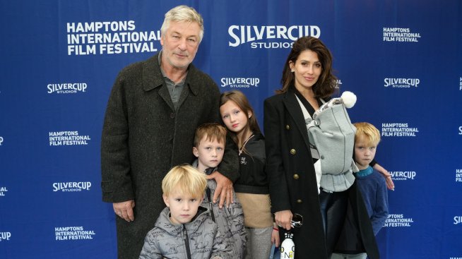 Стигат ли седем деца или Хилария Болдуин мисли за още?