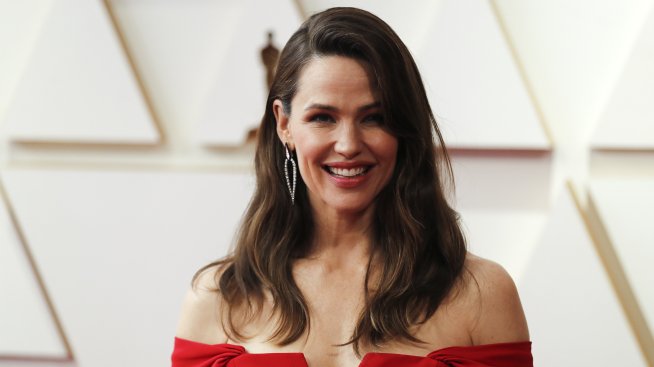 Дженифър Гарнър ви дава идея за училищен десерт