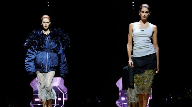 Кендъл Дженър и Кая Гербер в центъра на новата колекция на Prada