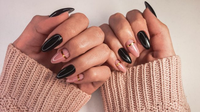 Нов маникюр - дизайните, които удължават ноктите