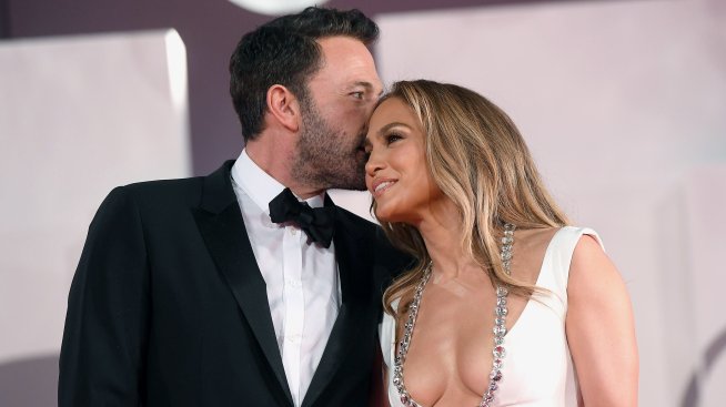 Сватбеният обет на Бен Афлек към Джей Ло бил дълъг 12 страници