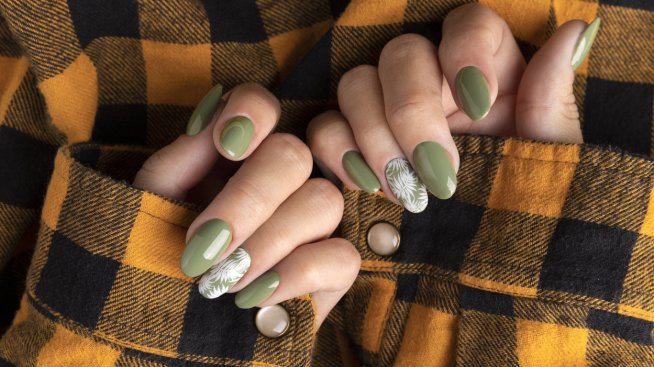 Градинскозелено – най-популярният цвят за нокти тази пролет