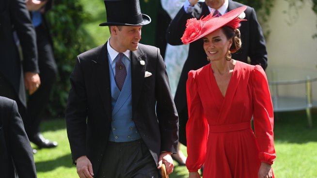 Уилям и Кейт с различни титли в Шотландия. Защо? 