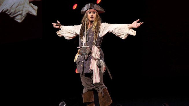 Джери Брукхаймър за бъдещето на Джони Деп в „Карибски пирати“