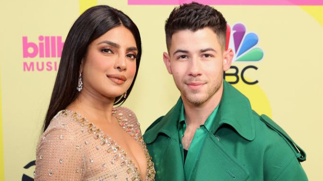 Приянка Чопра сподели нови снимки с дъщеря си Малти Мари 