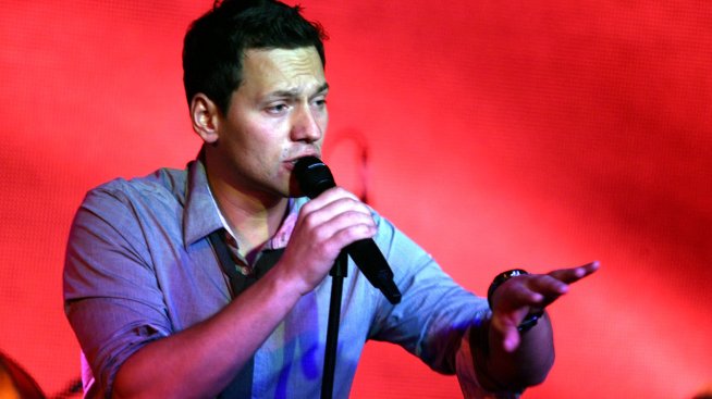 Орлин Павлов празнува 3 години щастие