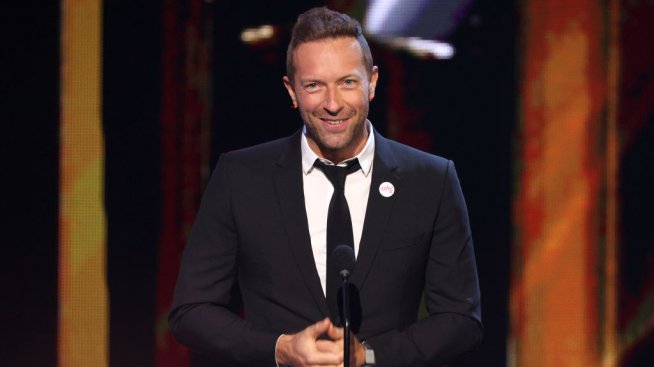 Крис Мартин включи децата си Епъл и Моузес в новия си албум