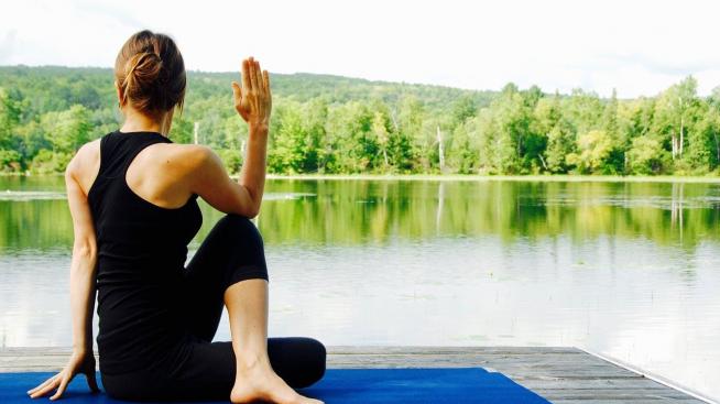 15-минутна йога тренировка – тренирай с Tialoto!