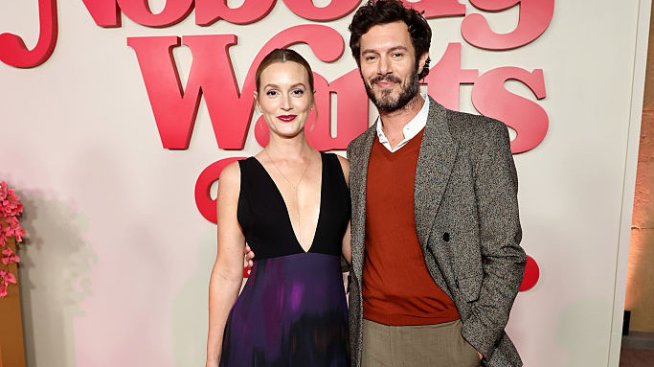 Блясък и стил – Адам Броуди, Кристен Бел и Лейтън Мийстър на премиерата на втория сезон на Nobody Wants This