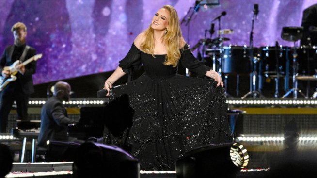 Адел с документален филм за кариерата си и тежестта на славата