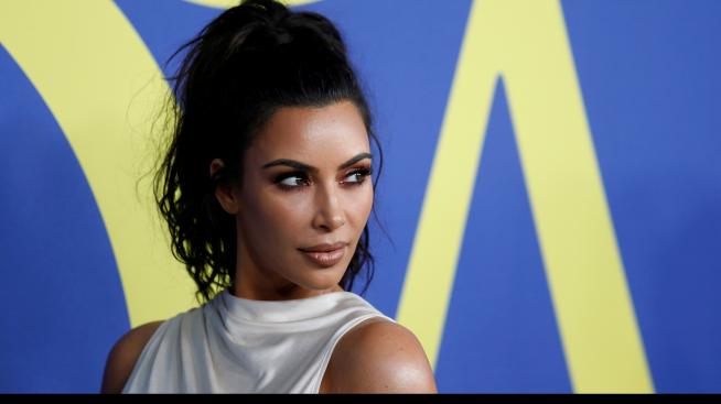 Ким Кардашян ни връща в ерата на Елизабет Тейлър