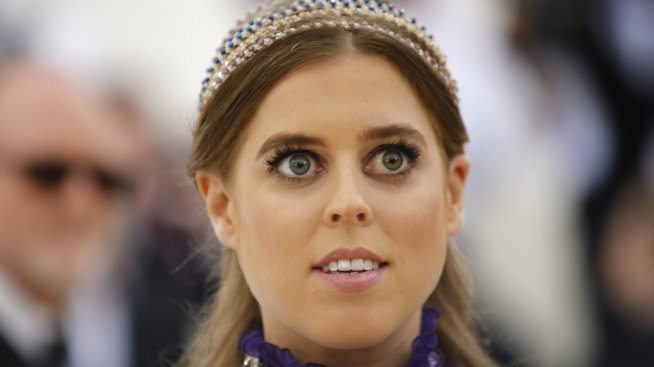 Сгоди се! Честито, принцеса Беатрис!